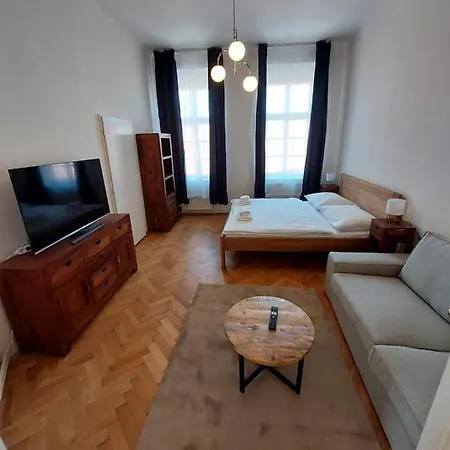 Aparthotel Zelezna - Old Town View Prague